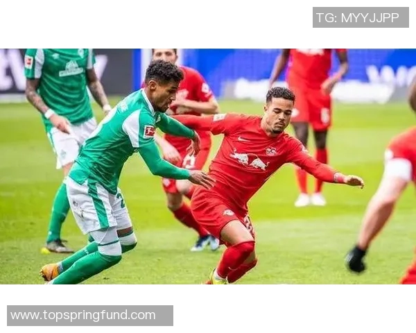 印尼足球界的凶狠明星揭晓他在场上的传奇表现与影响力