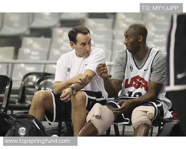 篮球明星杜克的传奇之路与辉煌成就全景回顾